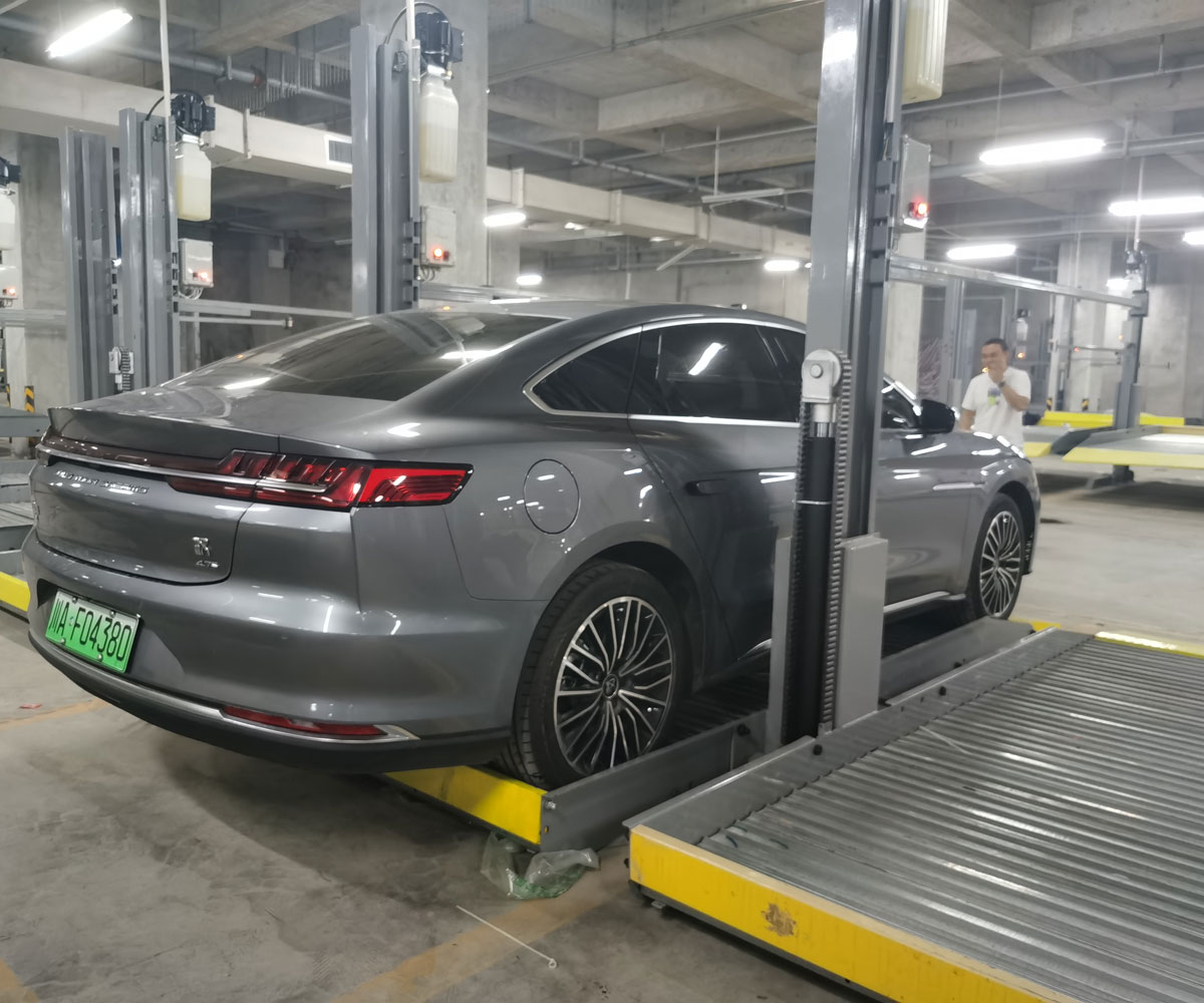 阿克塞縣四柱簡(jiǎn)易升降機(jī)械式停車庫(kù)廠家